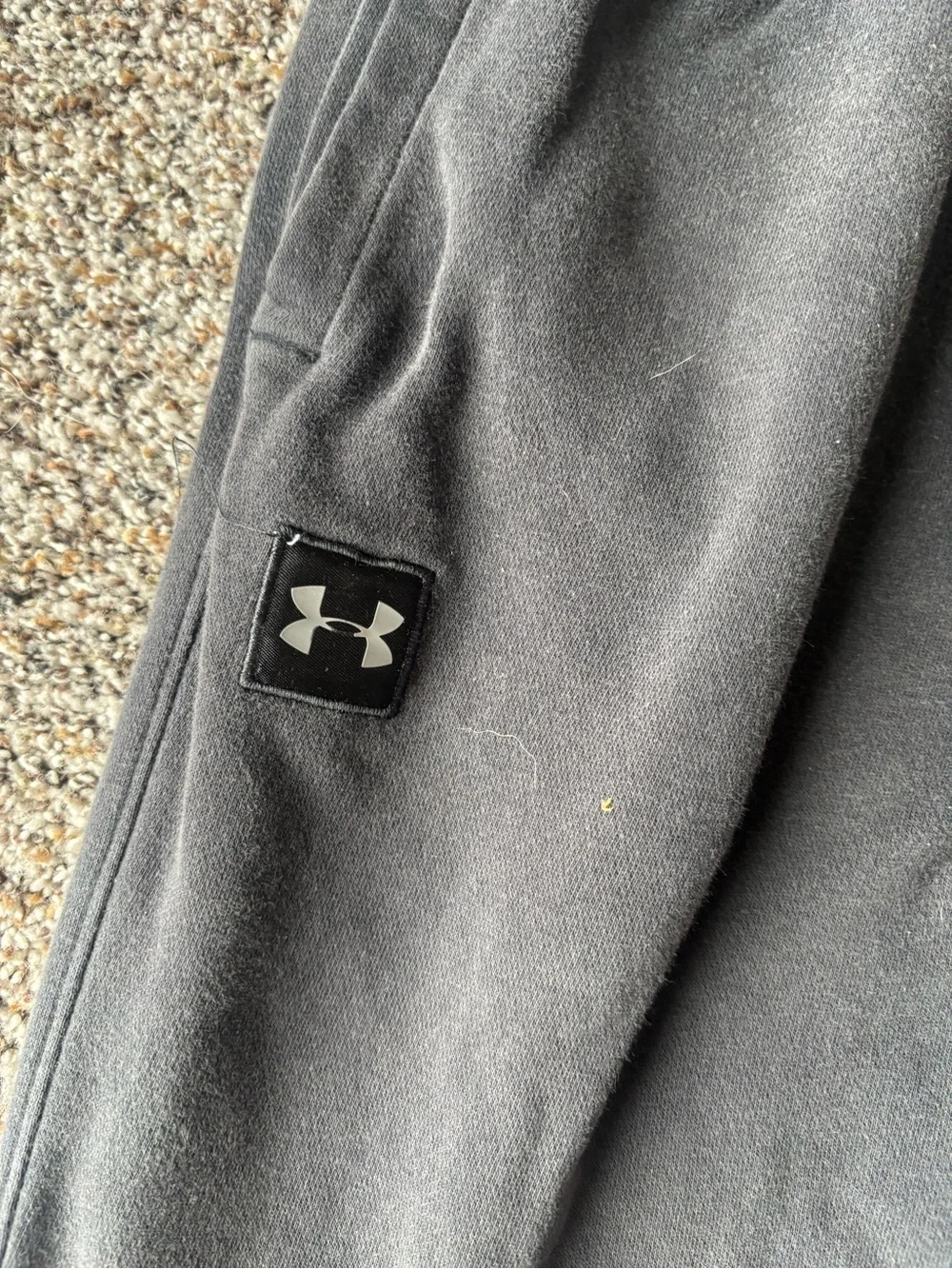 Under Armour P Basketball Joggers Sweatpants Black Fleece Large - Picture 3 of 6